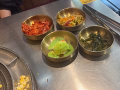 -釜山火炉·海鲜烤肉(紫藤路店)