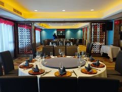 -顺峰(农展馆店)