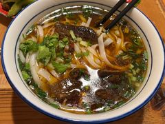 -矮子粉店1985·长沙米粉(湘春路店)