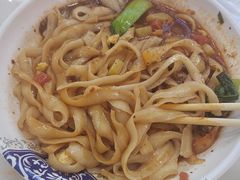 -秋林鸡汤刀削面