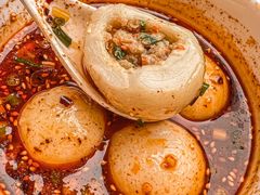 -李与白包子铺(桐梓林店)