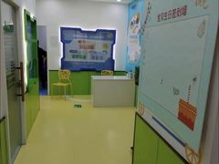 -童程童美·信息学竞赛·乐高机器人编程(长宁来福士校区)
