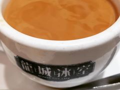 熱奶茶-龙城冰室(骏业街)