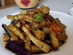 口味茄子-聚友斋(陶瓷琉璃馆水晶街店)