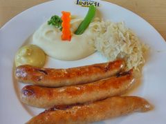 -LENBACH兰巴赫西餐啤酒坊(大连东港店)