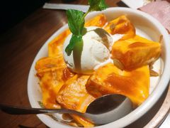 -新白鹿餐厅(滨江银泰店)