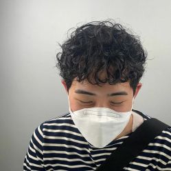 -海文先生国潮烫染男士理发馆