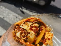 -老鼓楼麻辣烫夹馍