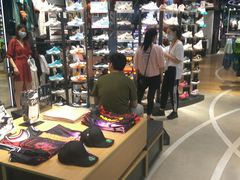 -李宁(大宁国际旗舰店)