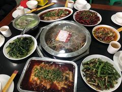 -弓虽昌焖烧鸡(大竹林店)