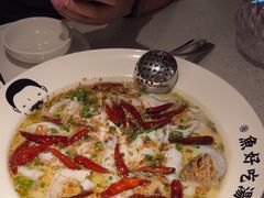 -江渔儿酸菜鱼(映月湖环宇城店)