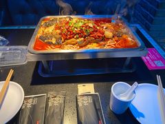 -鸣记脆皮烤鱼·海鲜烤鱼(三八广场店)