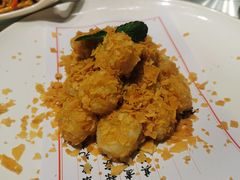 -宝燕海货工场(长江国际店)