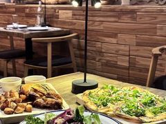 -Common Table · Brunch & Coffee