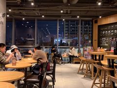 大堂-星巴克(杭州嘉里中心4F店)