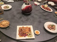 -广府汤语·靓汤·早茶·小粤菜(仁恒梦店)