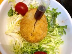 酥炸猪肉裹温泉蛋-胜博殿日式炸猪排(西红门店)