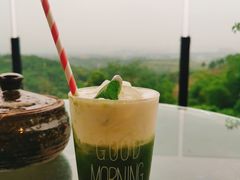 抹茶奶盖-远山有窑
