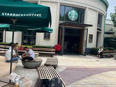 -星巴克(迪士尼小镇店)