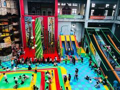 -蒙特利亲子乐园