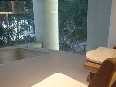 -左右Massage/Spa(长寿路店)