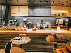 -星巴克臻选(国贸商城首店)