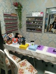 -斐尔国际皮肤管理中心