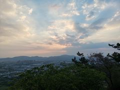 -灵岩山风景区