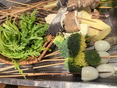 -牛串门串串香(东直门簋街总店)