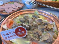 -阿婆情腊排骨火锅(金虹路店)