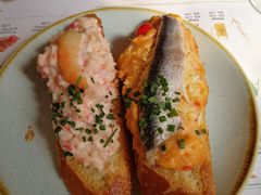 -Tapa Tapa