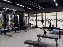 -超级猩猩健身·私教(上海体育场店)