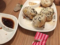 -大食代美食广场(上海中心店)