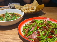 -泥糊破店小酒馆·团建聚餐(南京西路店)