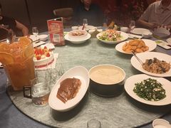 -凤凰园烤鸭店·唐山菜·传承花椒肉(老唐丰路店)