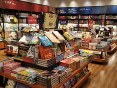 -西西弗书店&矢量咖啡(凯德晶萃广场店)