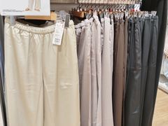 -优衣库(上海虹口龙之梦店)