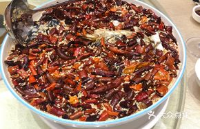 Oil-Steamed Fish Head with Pork Belly