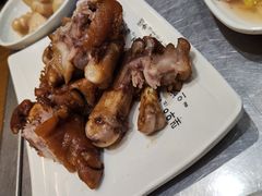 猪蹄-韩阳王石板烤肉