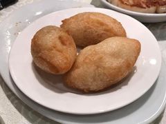 鹹水角-大荣华酒楼(元朗老店)