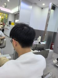 -首脑美发沙龙