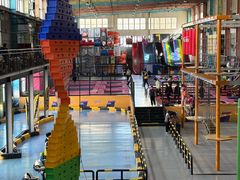 -天空之城蹦床攀岩运动馆·团建拓展·亲子游乐·生日派对(合肥店)