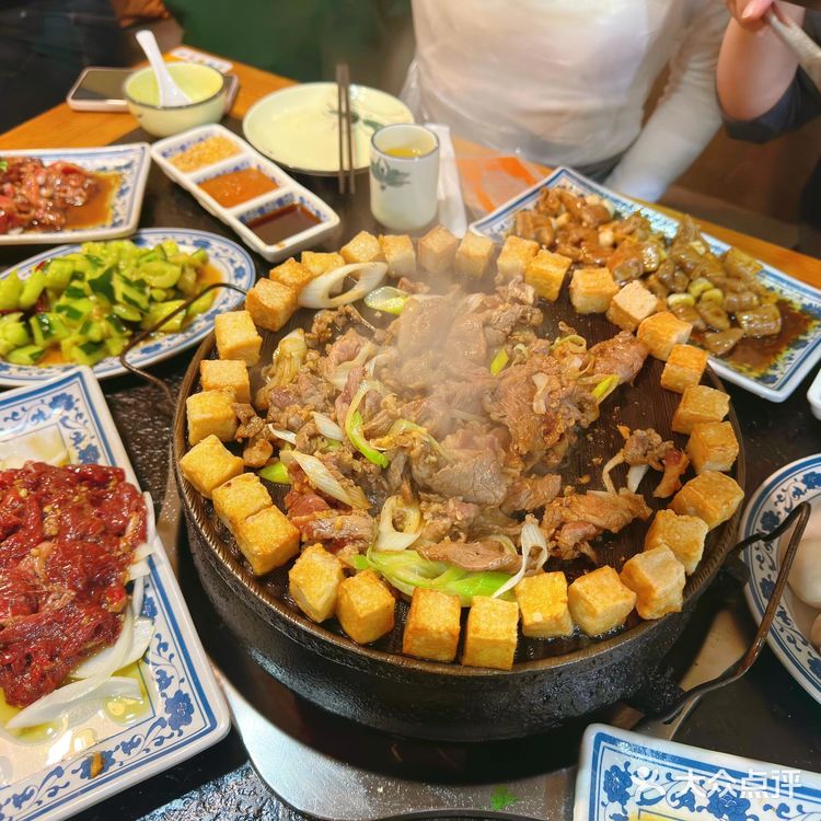 刘记炙子烤肉：胡同里的烟火美味[色]