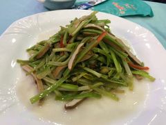 -小老板海鲜酒家(董家渡店)