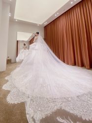 -派丽莫Pellimo原创设计婚纱品牌