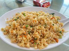 -红月湾海鲜饭店•沙滩海景(双月湾店)