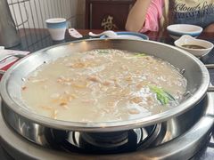 -老来福·非遗酸汤兔(凯旋路店)
