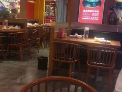 大堂-蜀香三绝·牛蛙·烤鱼·天府炒鸡(安丘泰华店)