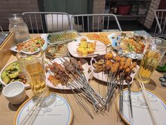 -街角等你.大连海鲜烧烤.经典铁板海鲜串(西安路店)