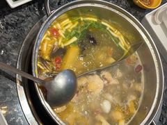 -一席地·本地鸡窝·杭帮鸡火锅(萧山银隆百货店)